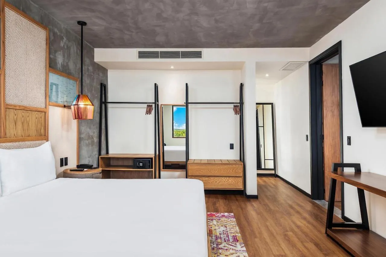 Aloft Tulum Hotel 4*,