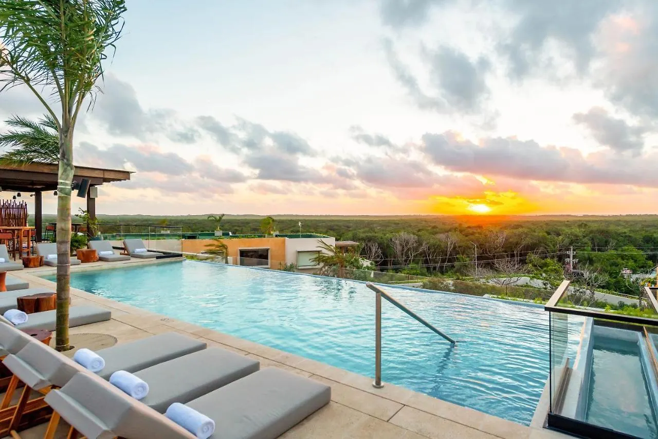 Aloft Tulum location