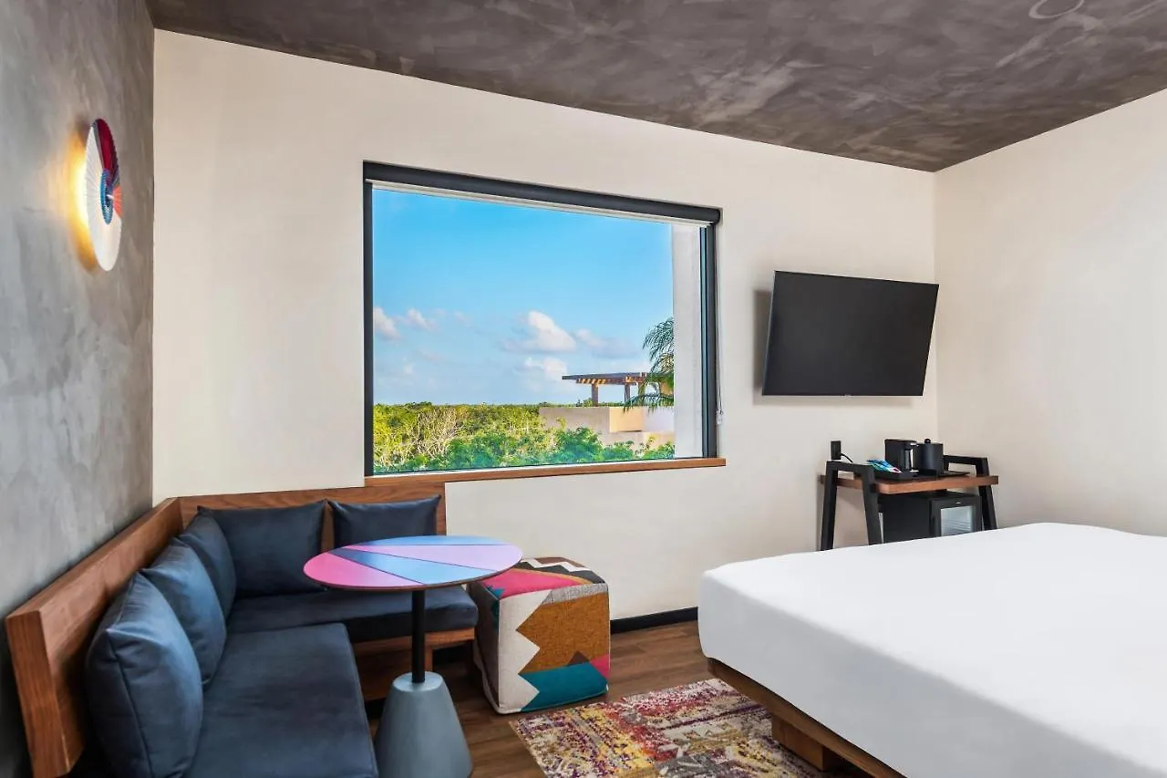 Hotel Aloft Tulum 4*,